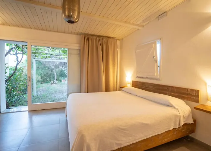 Michaela Con Piscina Privata E Vista Mare فيلة