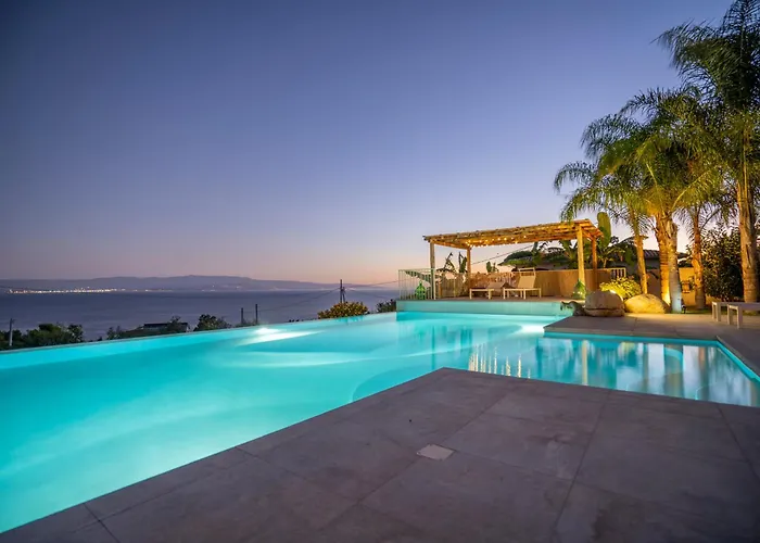 Michaela Con Piscina Privata E Vista Mare فيلة كابو فاتيكانو