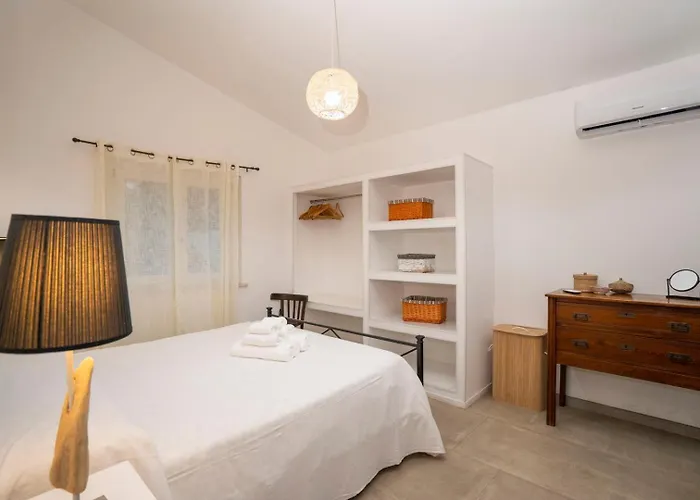 Michaela Con Piscina Privata E Vista Mare فيلة