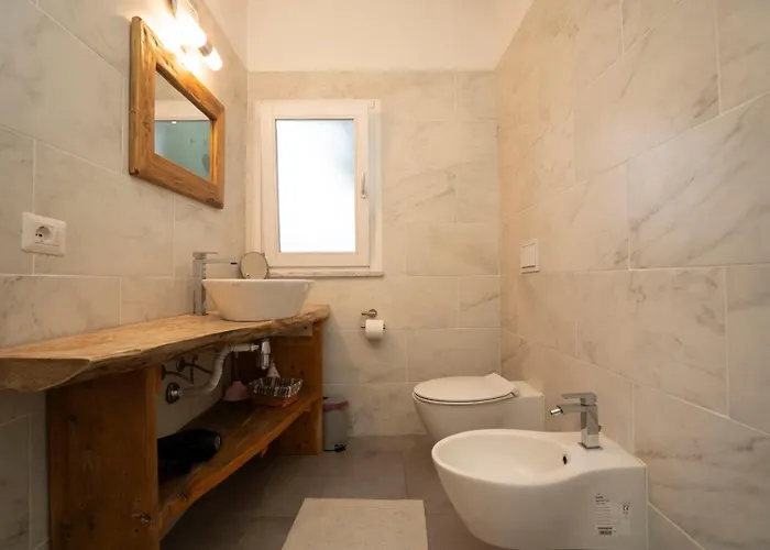 Michaela Con Piscina Privata E Vista Mare فيلة