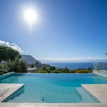Michaela Con Piscina Privata E Vista Mare Villa Capo Vaticano