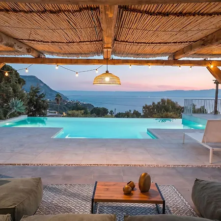 Villa Michaela Con Piscina Privata E Vista Mare