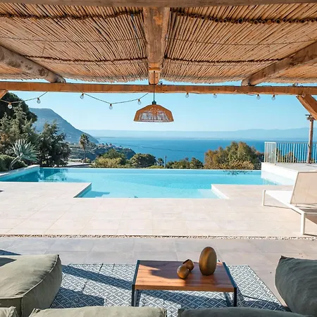Michaela Con Piscina Privata E Vista Mare * Capo Vaticano