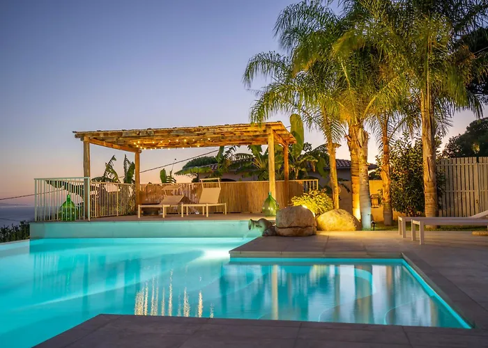 Michaela Con Piscina Privata E Vista Mare *