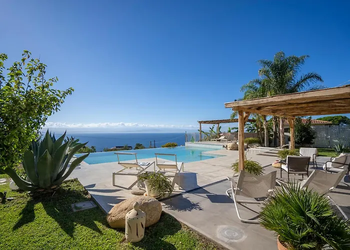 Michaela Con Piscina Privata E Vista Mare 梵蒂冈角